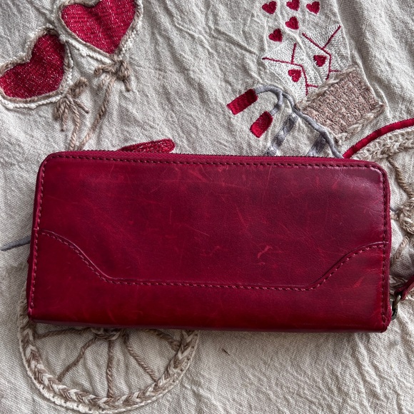 Frye red leather Wallet - Picture 2 of 3